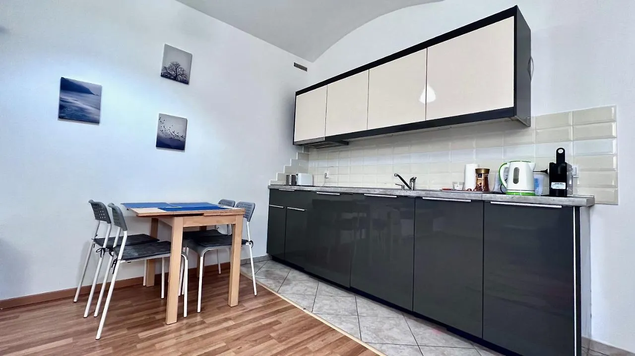 Ground Floor Apartment Prag