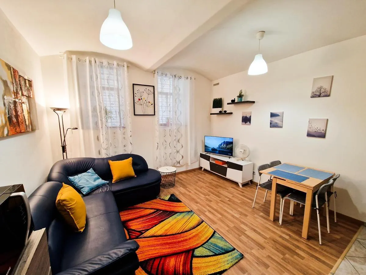 Ground Floor Apartment Praha